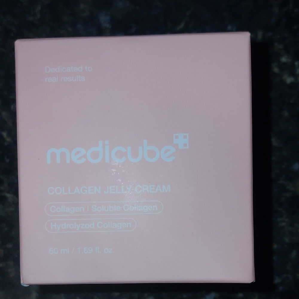 Medicube Collagen Jelly Cream - Pink